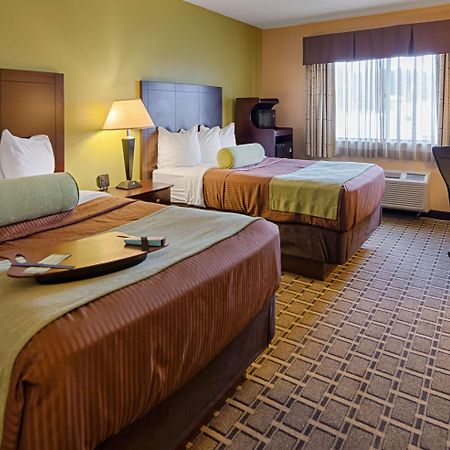 Best Western Plus Executive Inn St. Marys Exterior photo