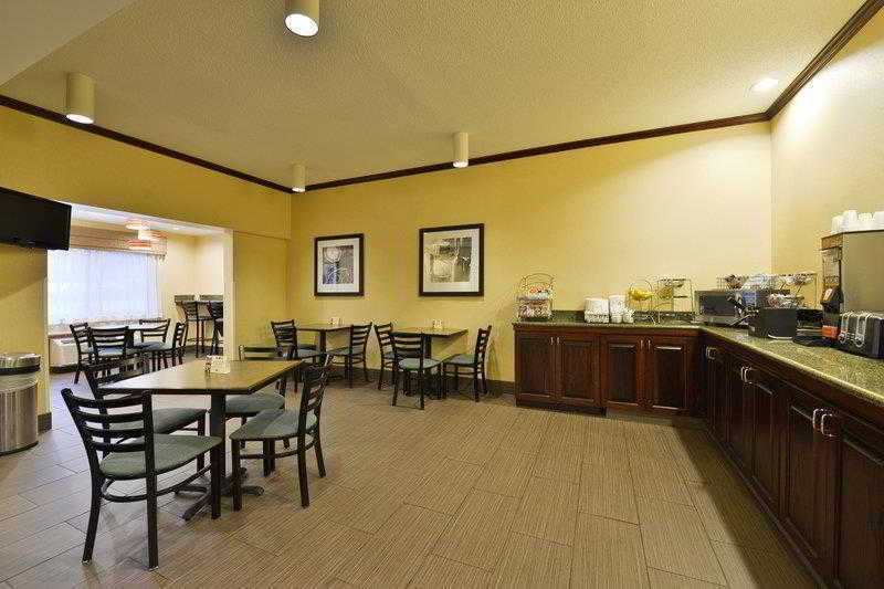 Best Western Plus Executive Inn St. Marys Exterior photo