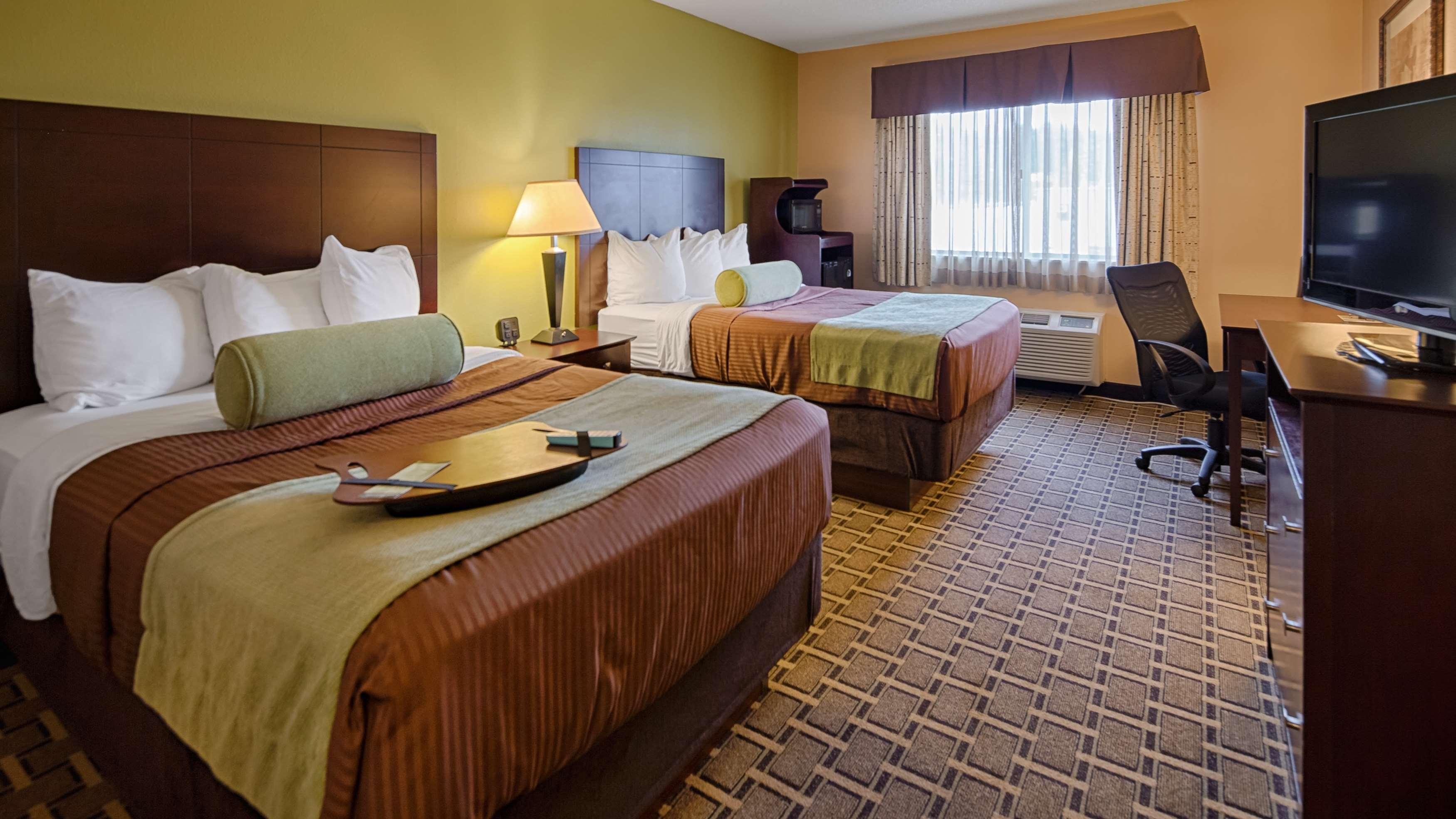 Best Western Plus Executive Inn St. Marys Exterior photo