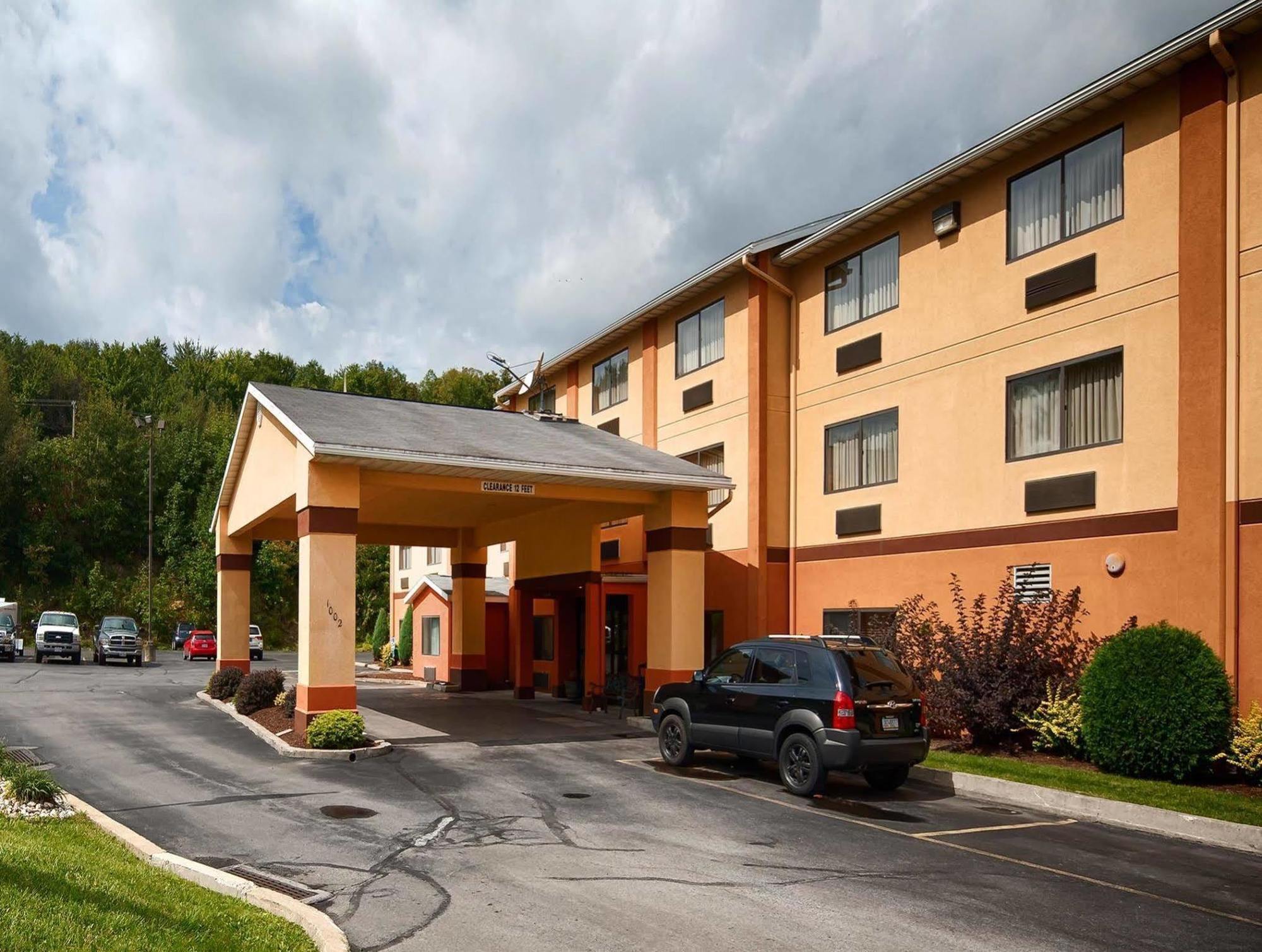 Best Western Plus Executive Inn St. Marys Exterior photo